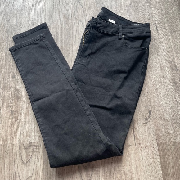 (Brand New) YMI Black Jeans - Picture 1 of 4